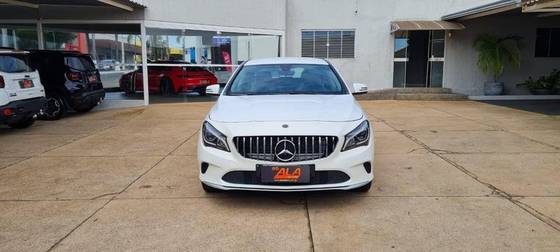 MERCEDES-BENZ CLA 180 1.6 CGI GASOLINA 7G-DCT